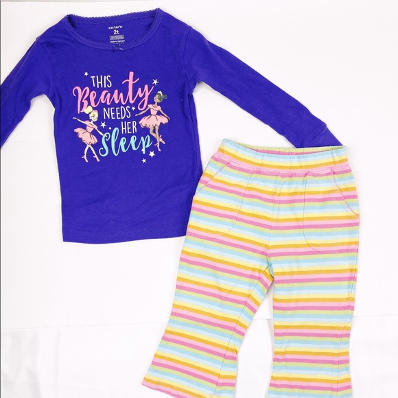 Carter's Pajama Set 2T - Picture 1 of 2